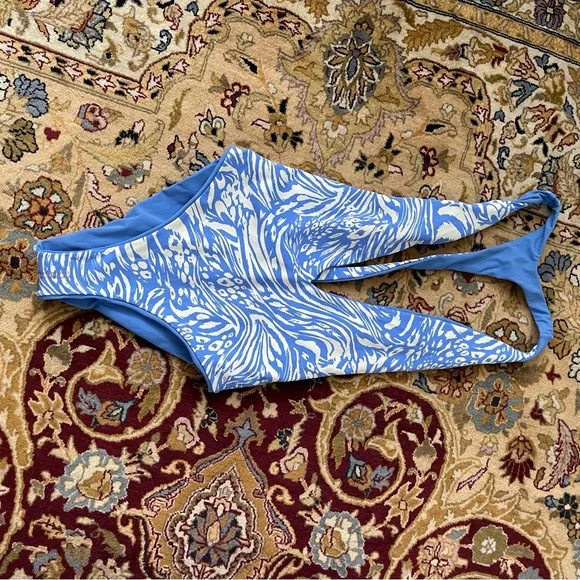 Revolve Tiky One Piece - Picture 4 of 7